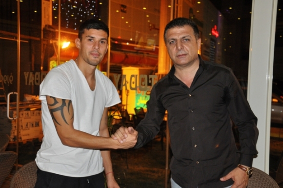 چەند زانیارییەیەك لەسەر یاریزانە ئیسپانیەكانی یانەی هەولێر